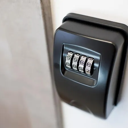 Alfa With Parking * ポズナン